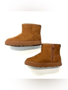 Cat and Jack Cozy Faux-Suede Boots in Chestnut Brown
